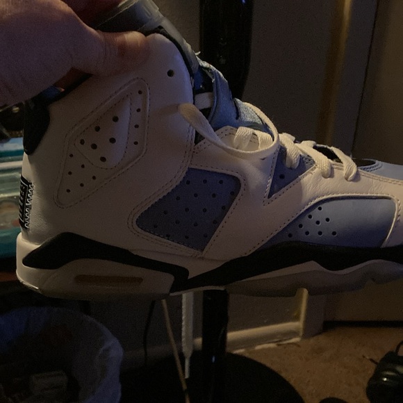 Wore maybe twice still in great condition - Picture 4 of 4